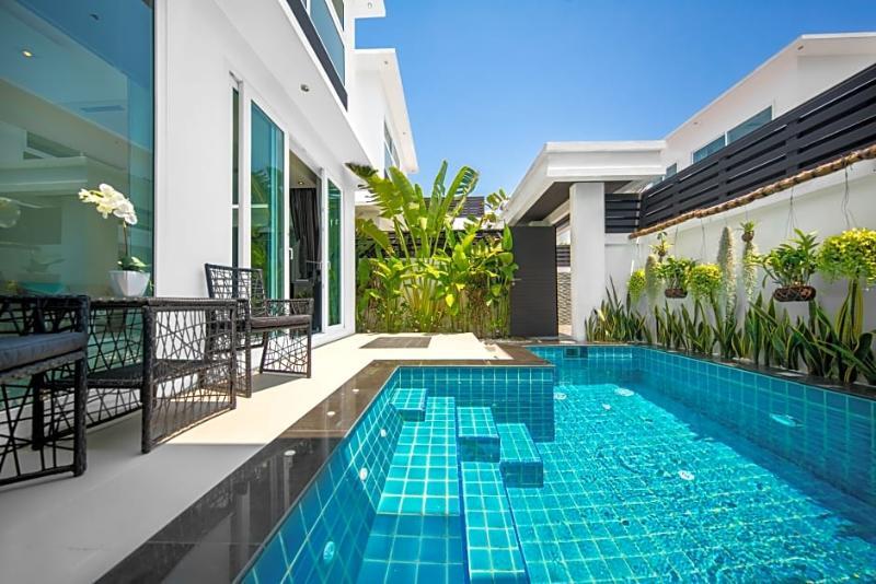 Colibri Pool Villa Pattaya Jomtien Beach Exterior photo