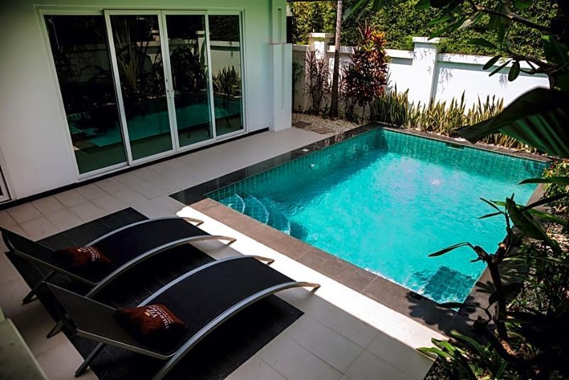 Colibri Pool Villa Pattaya Jomtien Beach Exterior photo